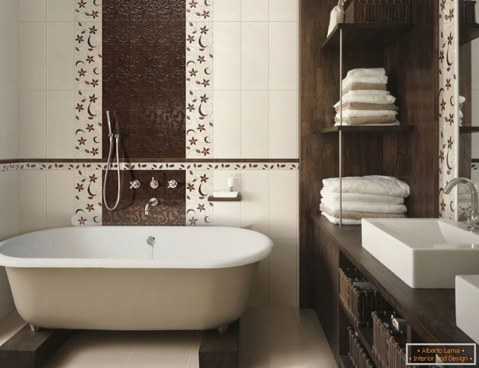 Elegante interior de un baño pequeño