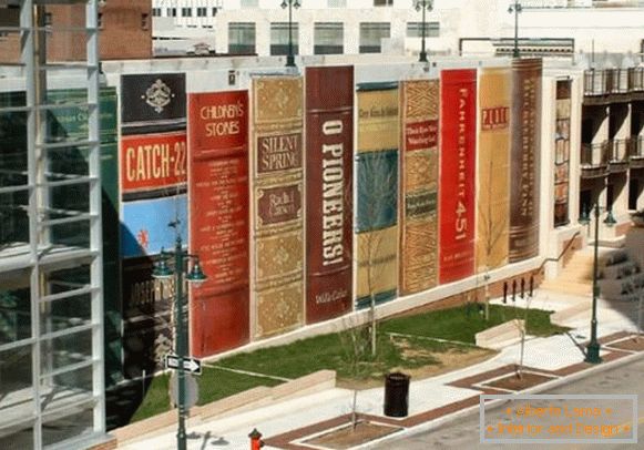 La comunidad de Kansas City, estantería de la biblioteca pública