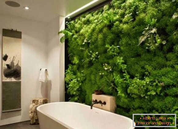 Pared verde en el diseño del baño