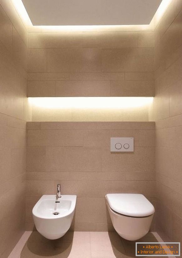 Elegante diseño de baño con luces incorporadas