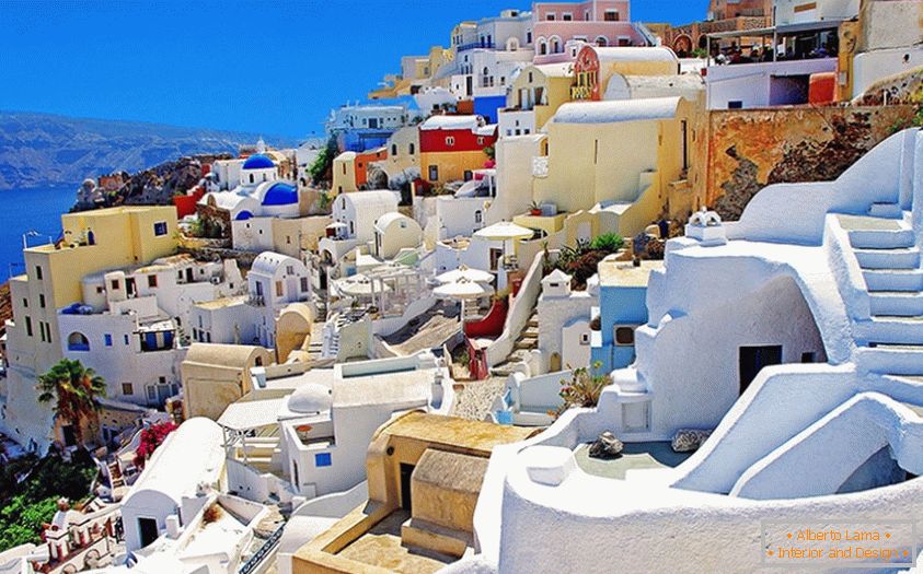Colorida arquitectura de Grecia