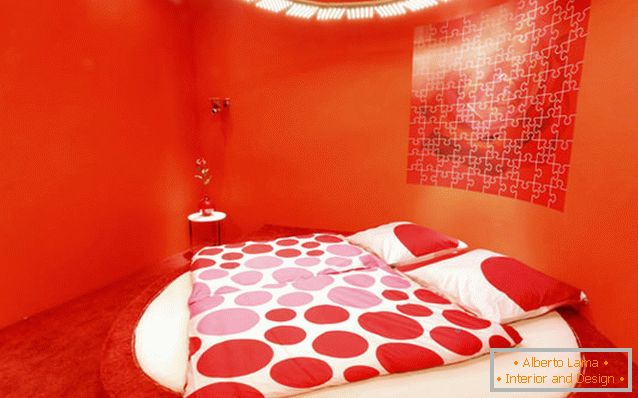 Diseño de dormitorio inigualable en rojo brillante