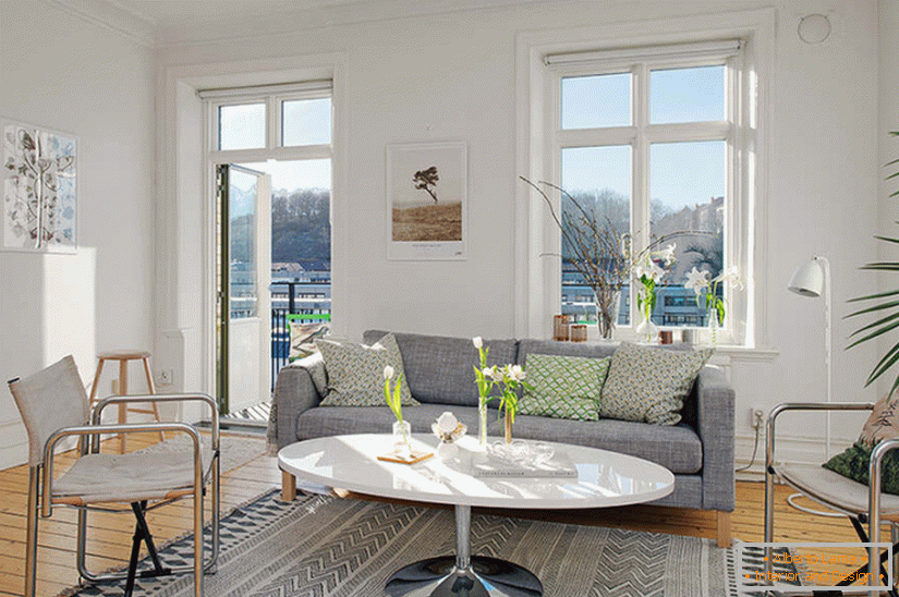 Interior de la sala de estar en estilo escandinavo