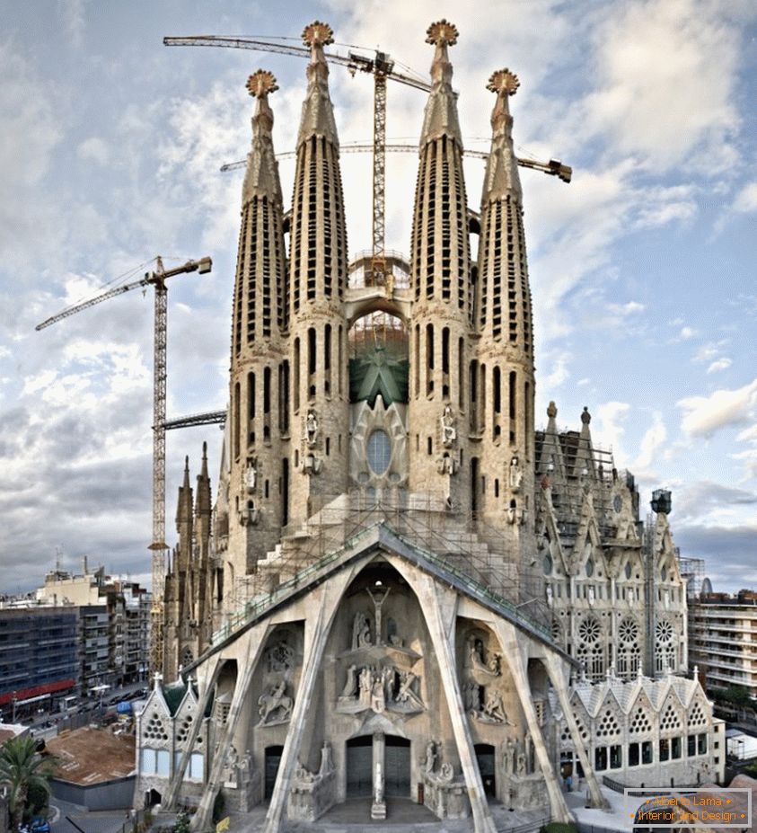 Templo de la Sagrada Familia (Barcelona, ​​España)