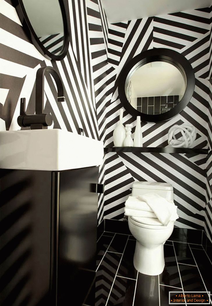 black-and-white-bañeraroom-wall