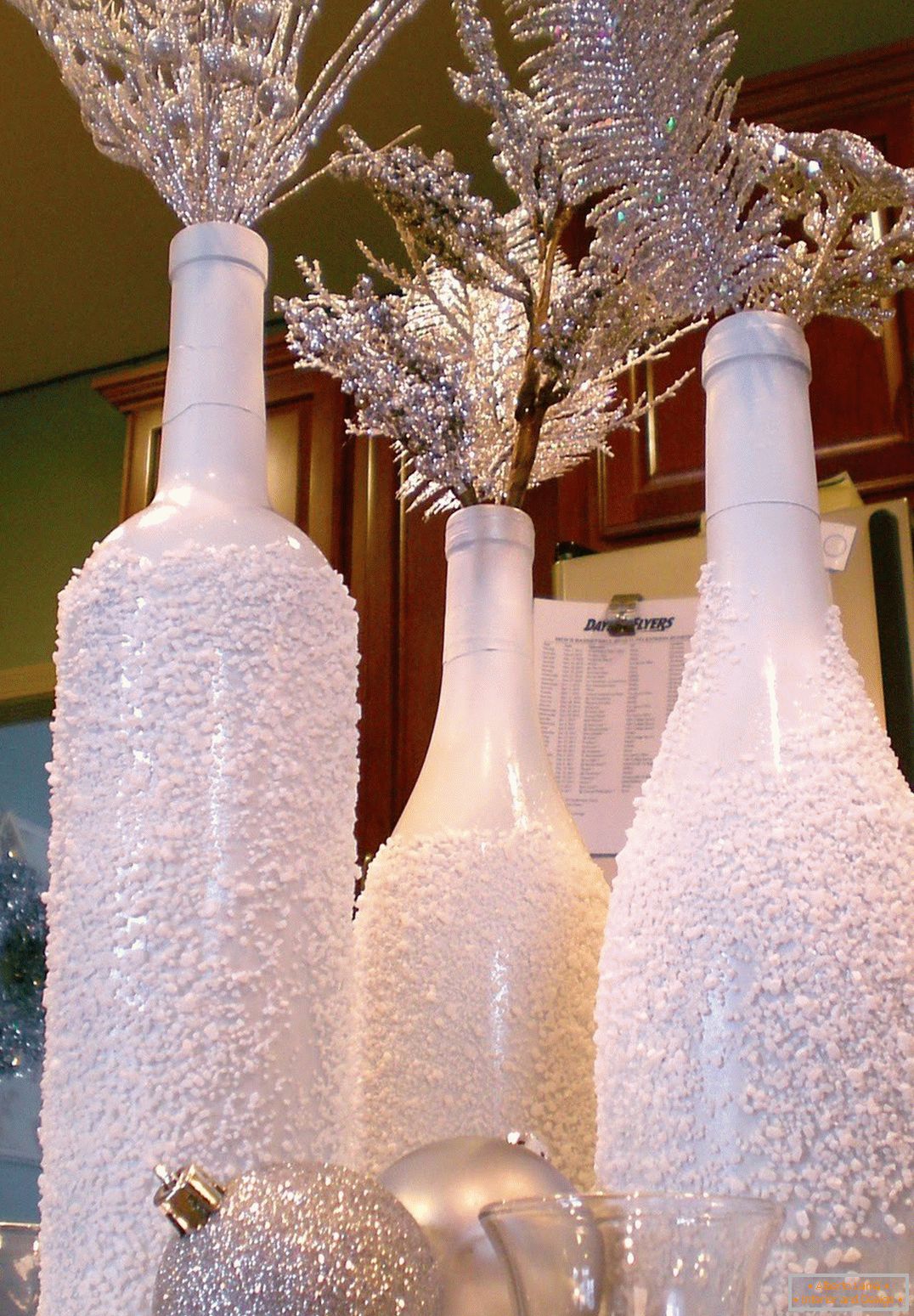Decoración navideña de botellas