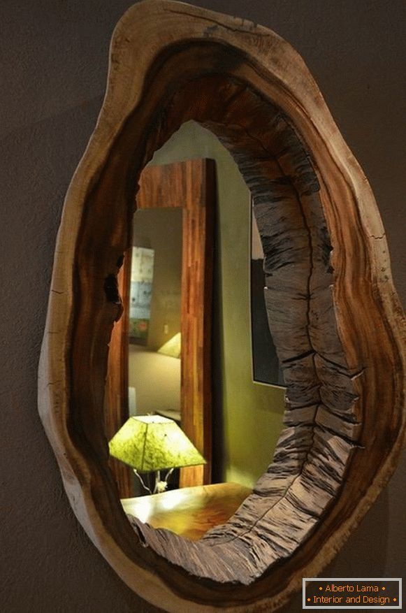Marco de espejo de madera
