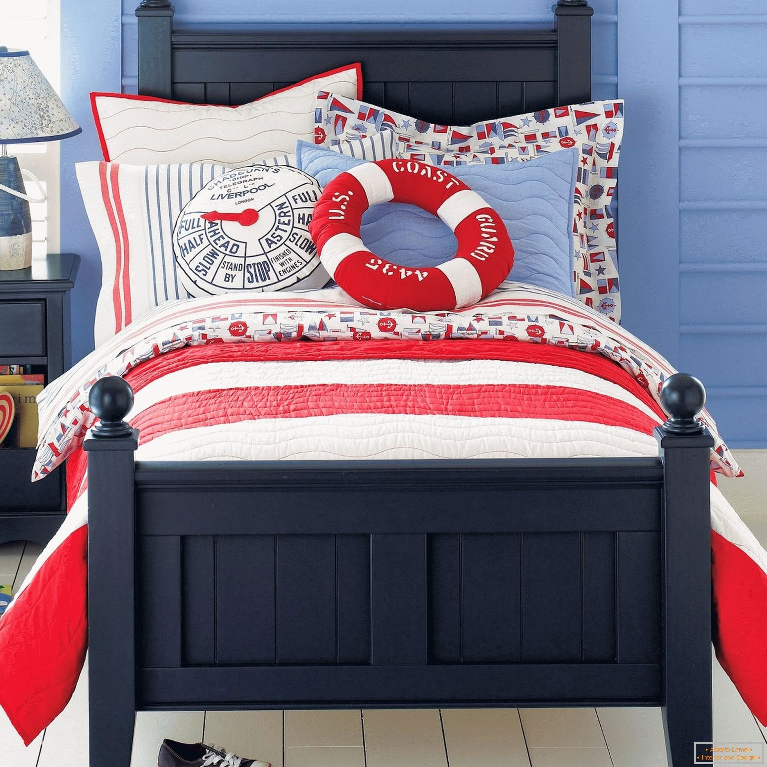 Una cama para el chico de un marinero