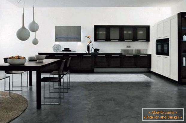 diseño de una amplia cocina en una casa privadaфото
