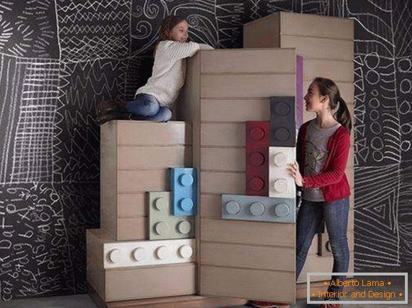 Muebles para apartamentos de una habitación con una foto de niño