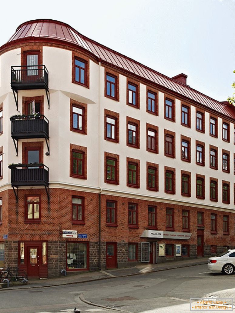 Edificio de apartamentos de cinco pisos en Suecia