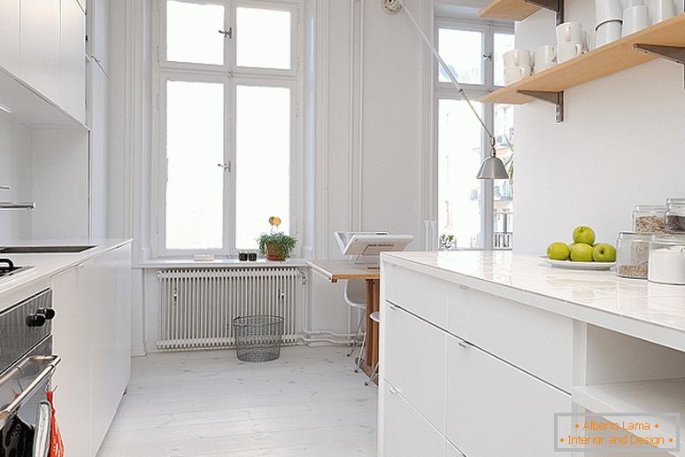 Cocina de pequeños apartamentos de lujo en Suecia