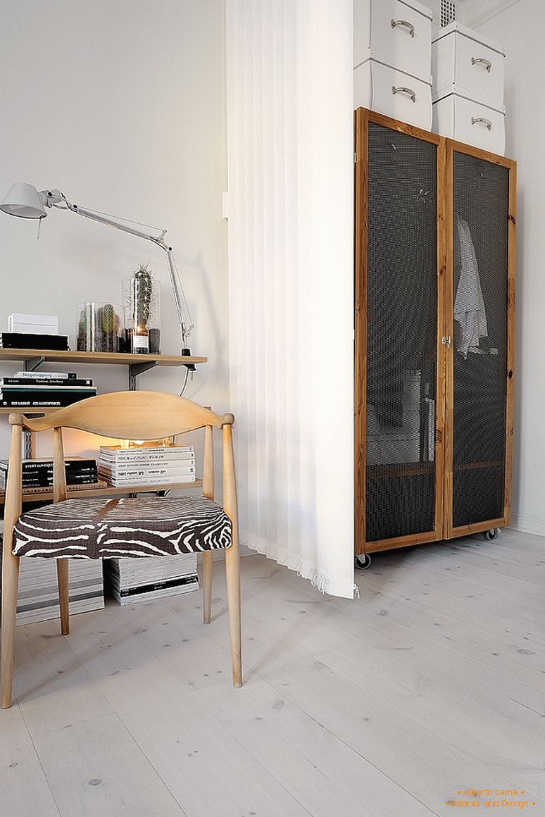 Sala de estar de pequeños apartamentos de lujo en Suecia