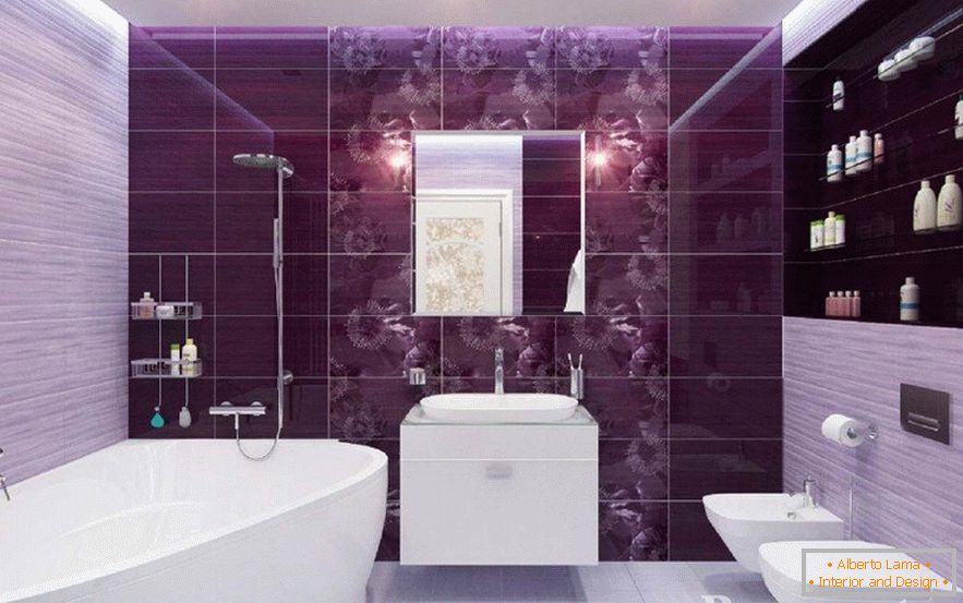 Cuarto de baño con azulejos violetas