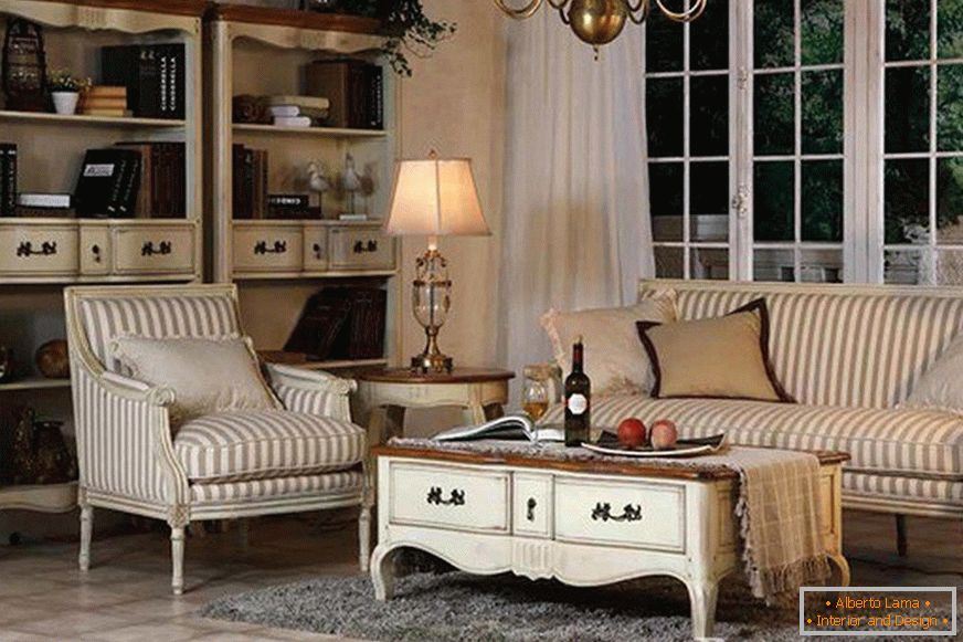 Muebles de estilo vintage en el interior francés
