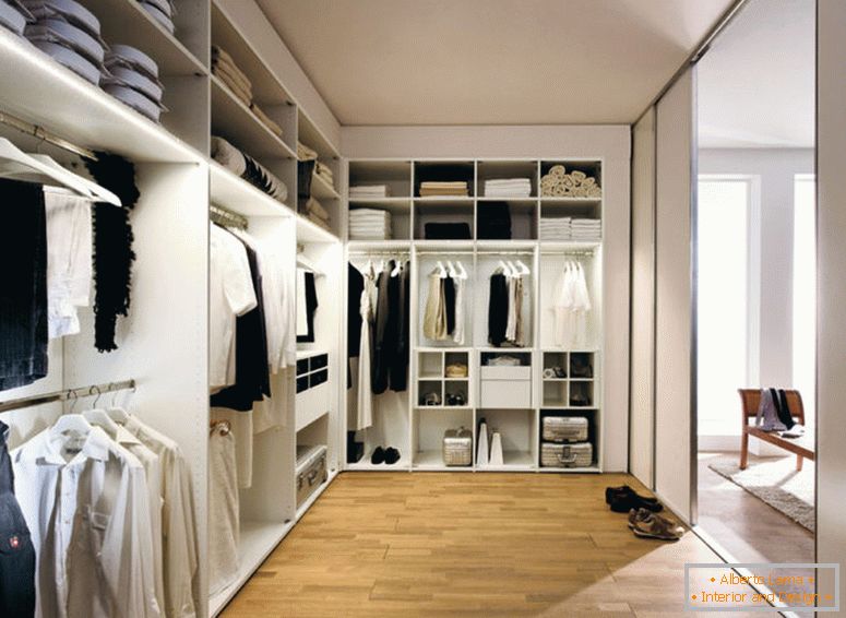 Walk In Wardrobes