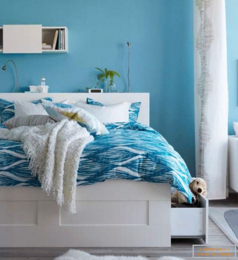 blue-sky-ikea-childrens-bed-sheets-with-curved-pattern-en-white-wooden-bedding-over-laminate-floor-también-white-hairy-rug-and-small-simple-cabinet-1024x1120