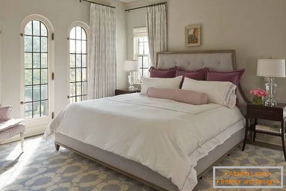 Interior en color gris y beige - foto del dormitorio