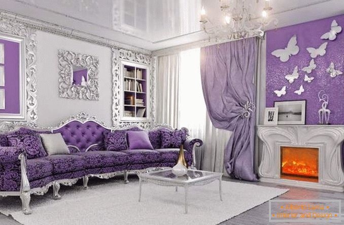 Diseño interior antiguo de la sala de estar en una casa privada en tonos lilas