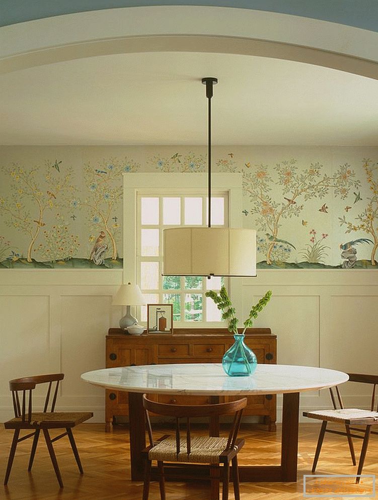 classy-use-of-wallpaper-in-the-dining-room