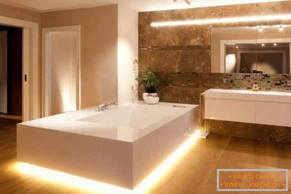 Hermoso diseño de baño con retroiluminación LED incorporada