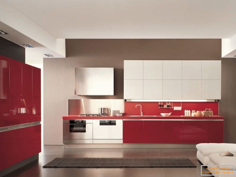 Cocina roja en estilo minimalista
