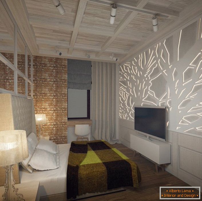 El dormitorio está diseñado de acuerdo con los requisitos de estilo de loft. La atención dibuja un panel de pared de panel de yeso con luz de fondo LED. 