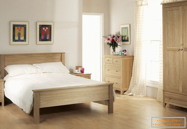 muebles de dormitorio de color crema y roble, decoraciones de dormitorio modernas y románticas