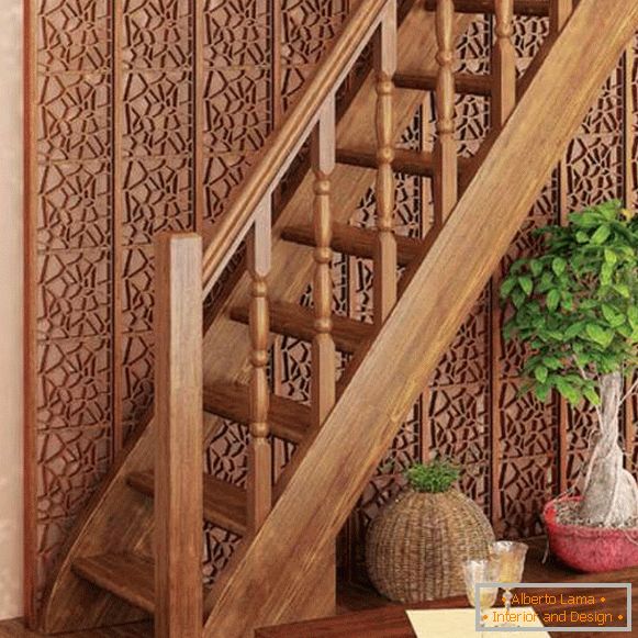 Hermoso diseño de escalera en una casa privada - foto de un modelo de madera