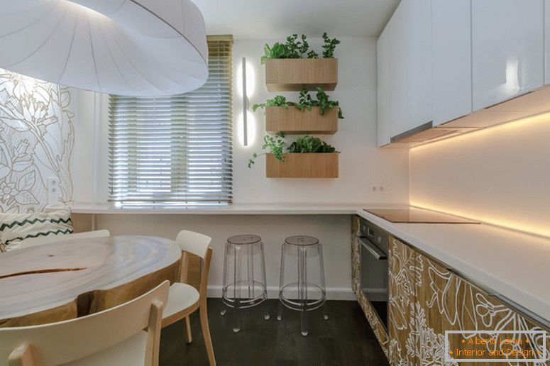 Diseño creativo de una cocina blanca y marrón