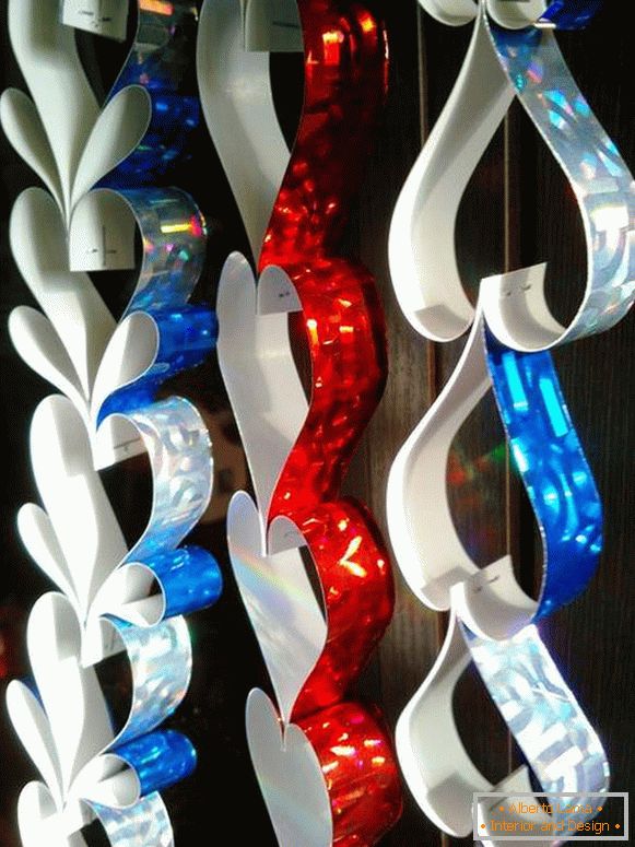 Guirnalda de Navidad con luz de fondo hecha de papel, foto 3
