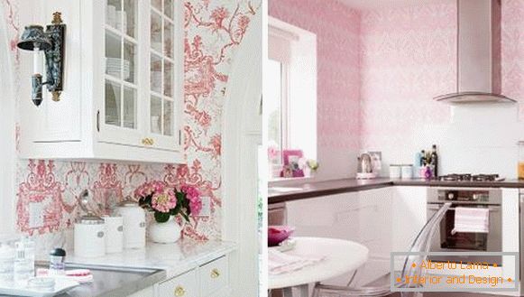 Cocina rosa con papel tapiz en las paredes