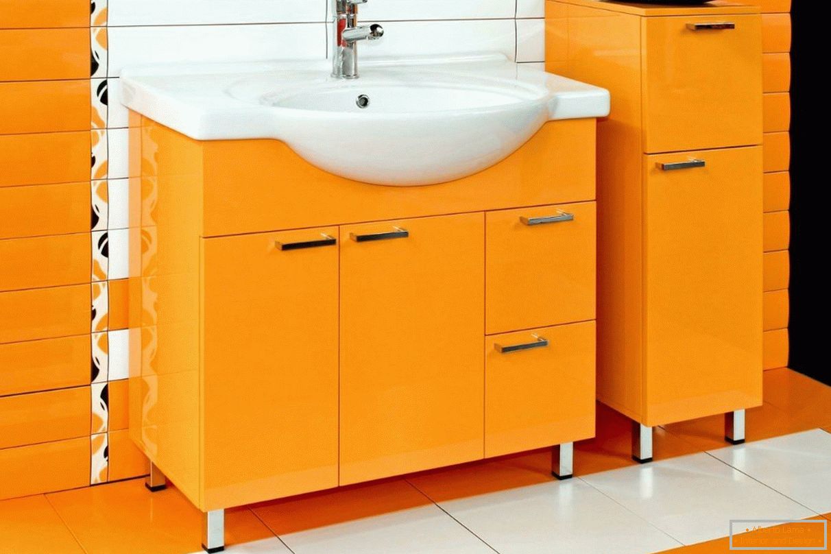 Muebles en color naranja