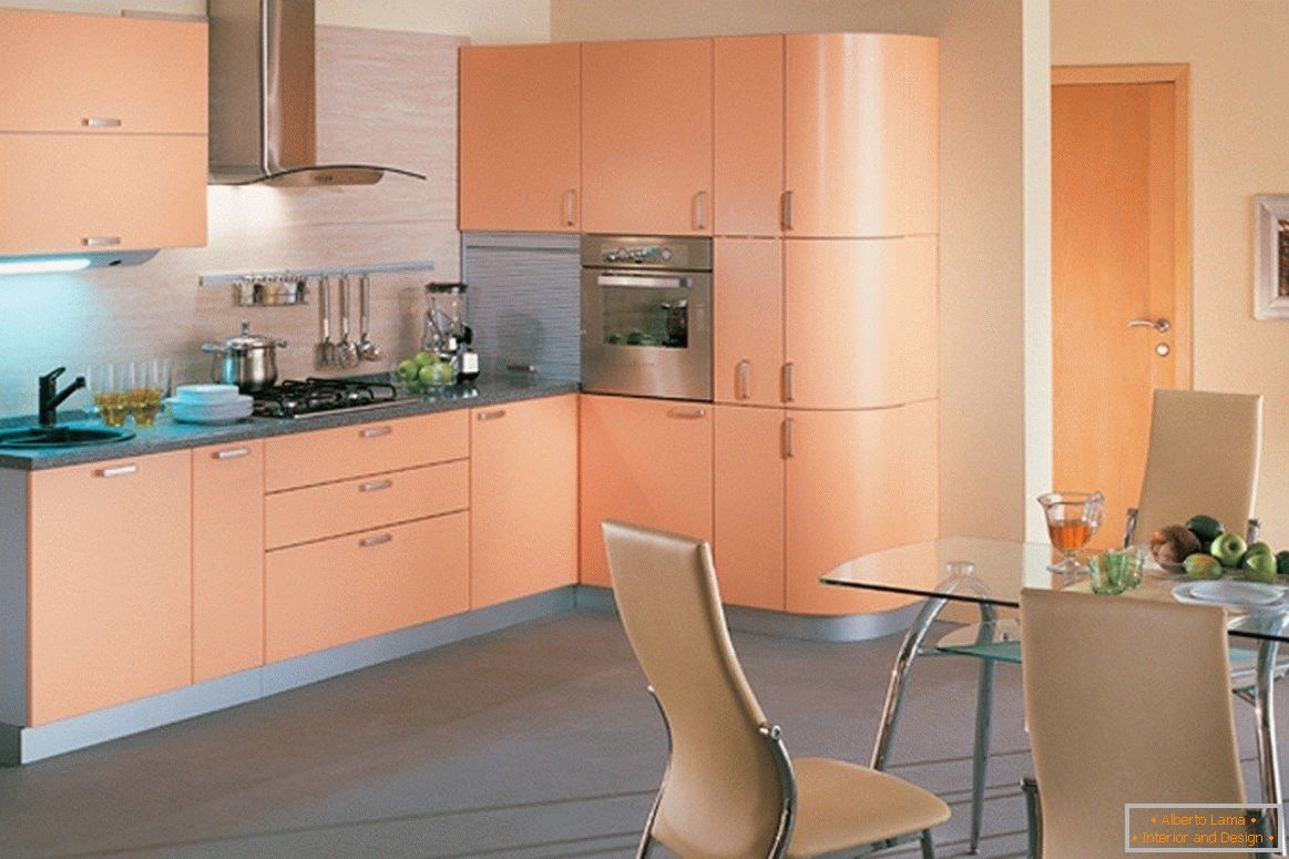 Muebles de cocina de color melocotón