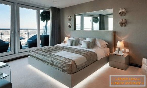 Diseño de un dormitorio con una cama con iluminación Led