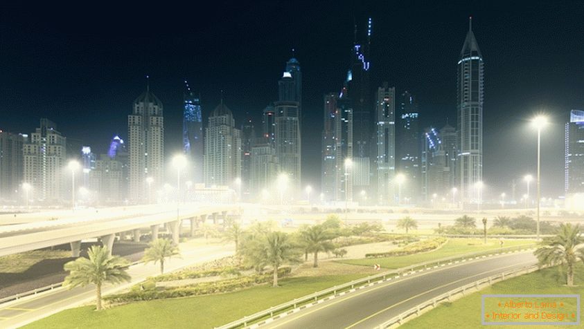 Dubai en la noche