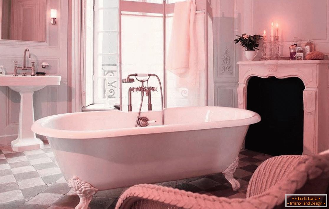 Lujoso baño en tonos rosados