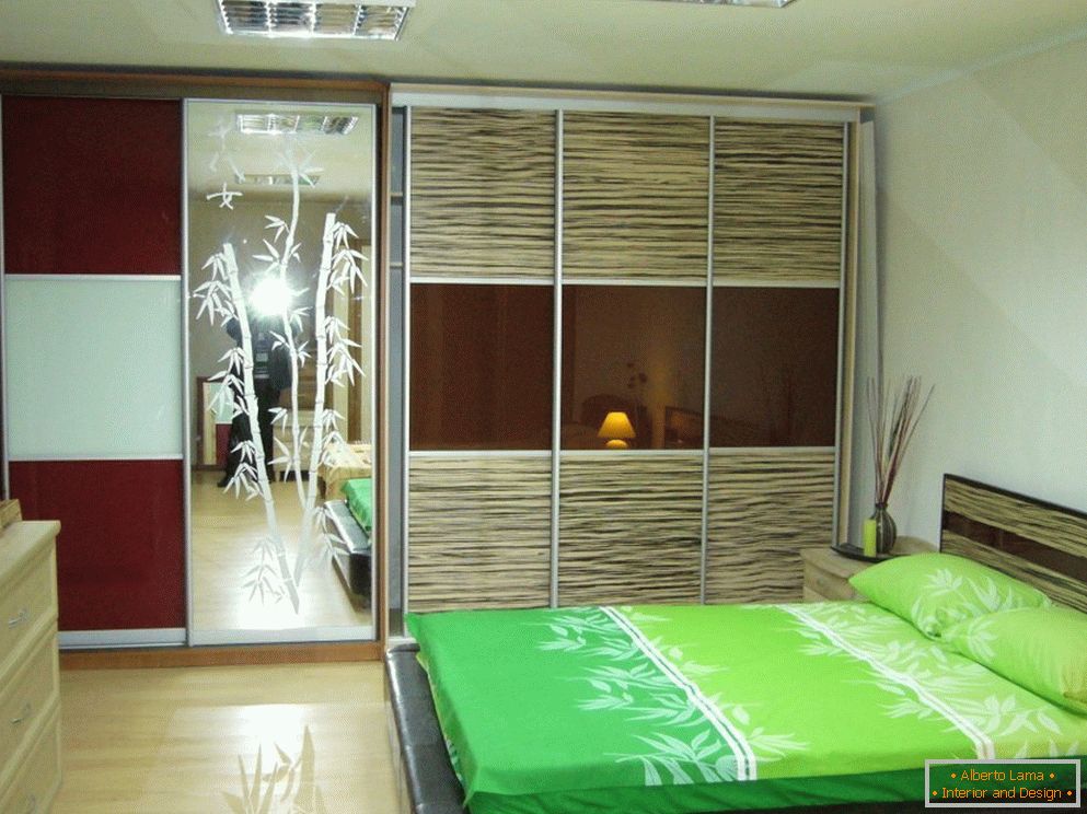 Decoración de dormitorio con armario