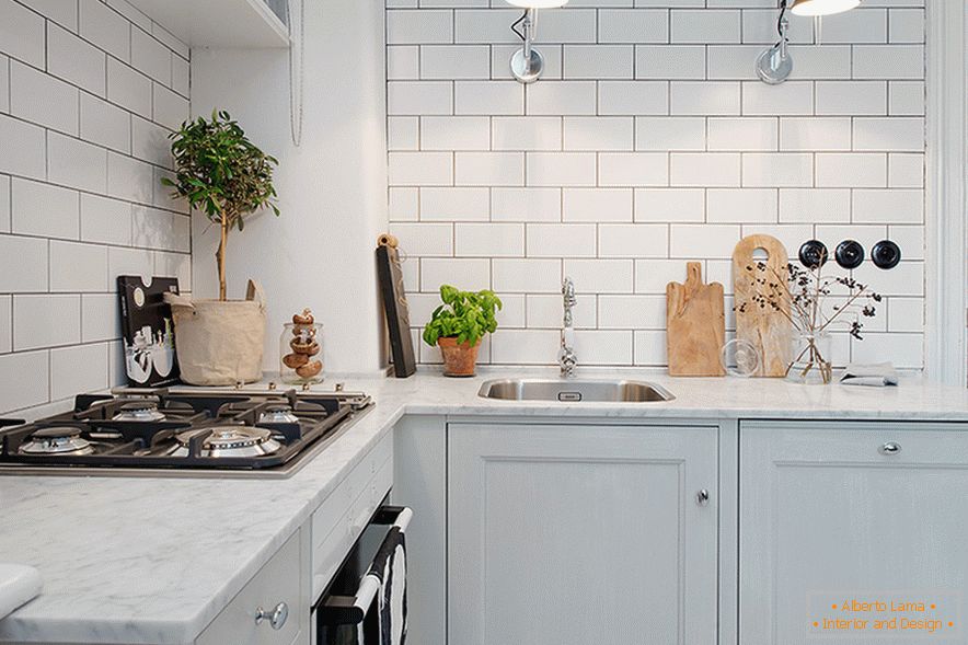 Diseño de interiores de cocina en un departamento