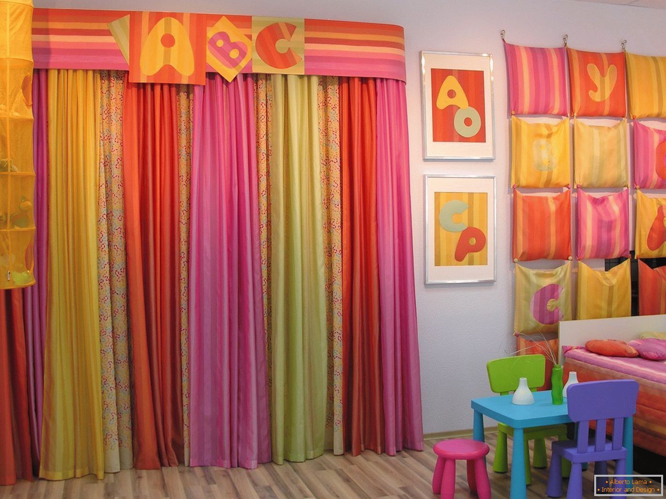 Textil brillante para la habitación de los niños