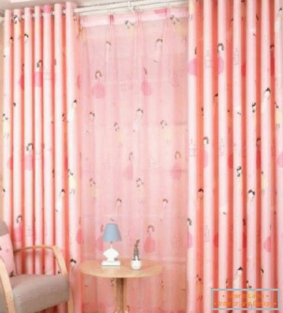 cortinas en una habitación infantil para una adolescente, foto 29