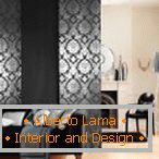 Negro y plata con un patrón de cortinas japonesas