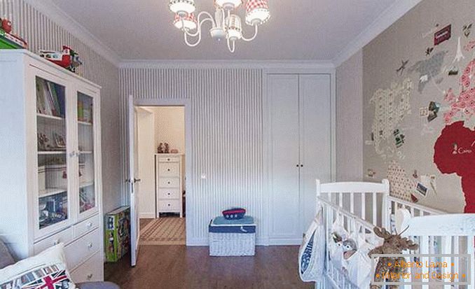 Diseño de un apartamento de dos habitaciones para una familia con un niño - una foto de una habitación para niños