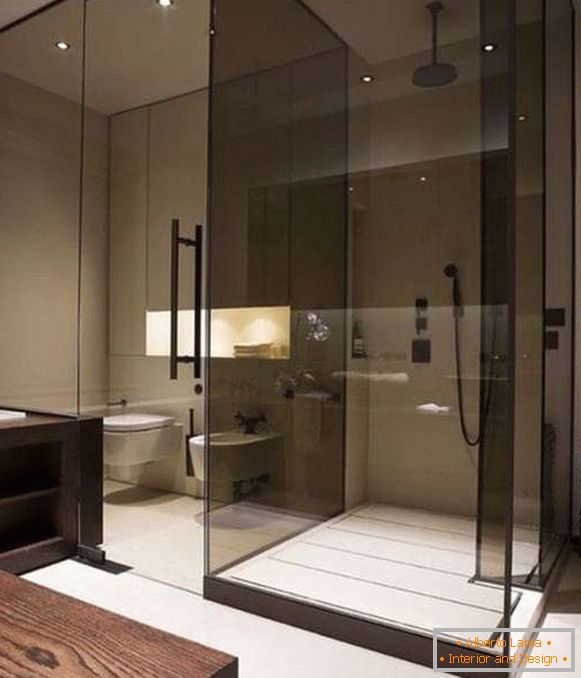 Puertas de cristal para una ducha de color negro