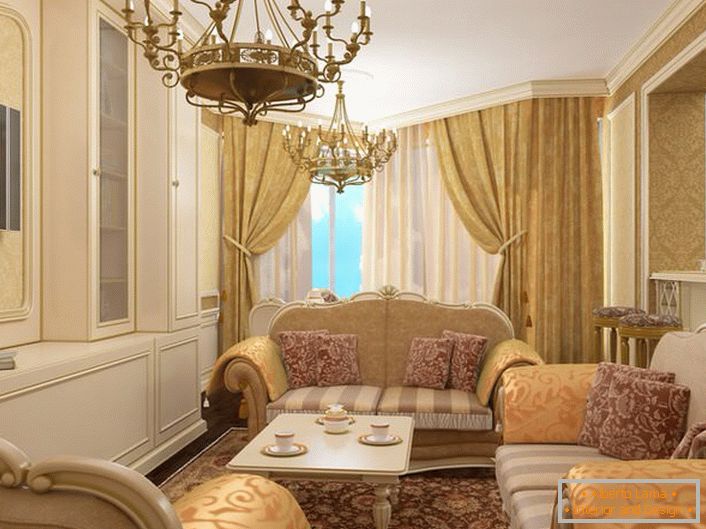 Estilo barroco moderno: muebles curvos de salón, tapices con costura de oro, candelabros dorados masivos.