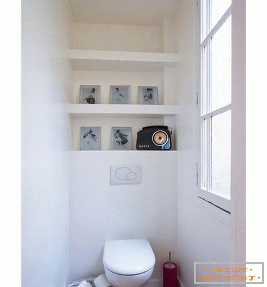 WC de un pequeño apartamento en París