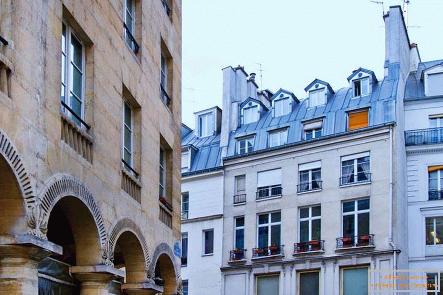 La apariencia de un edificio de apartamentos en París