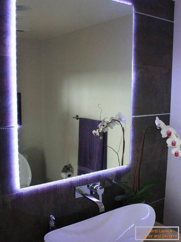 Decoración de espejo con tira de LED