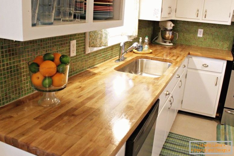 muebles-roble-madera-carnicero-bloque-encimeras-para-pequeños-espacios-cocina-con-blanco-gabinete de madera-y-verde-mosaico-cocina-azulejos-para-espaldas-ideas-carnicero-bloque-encimera- carnicero