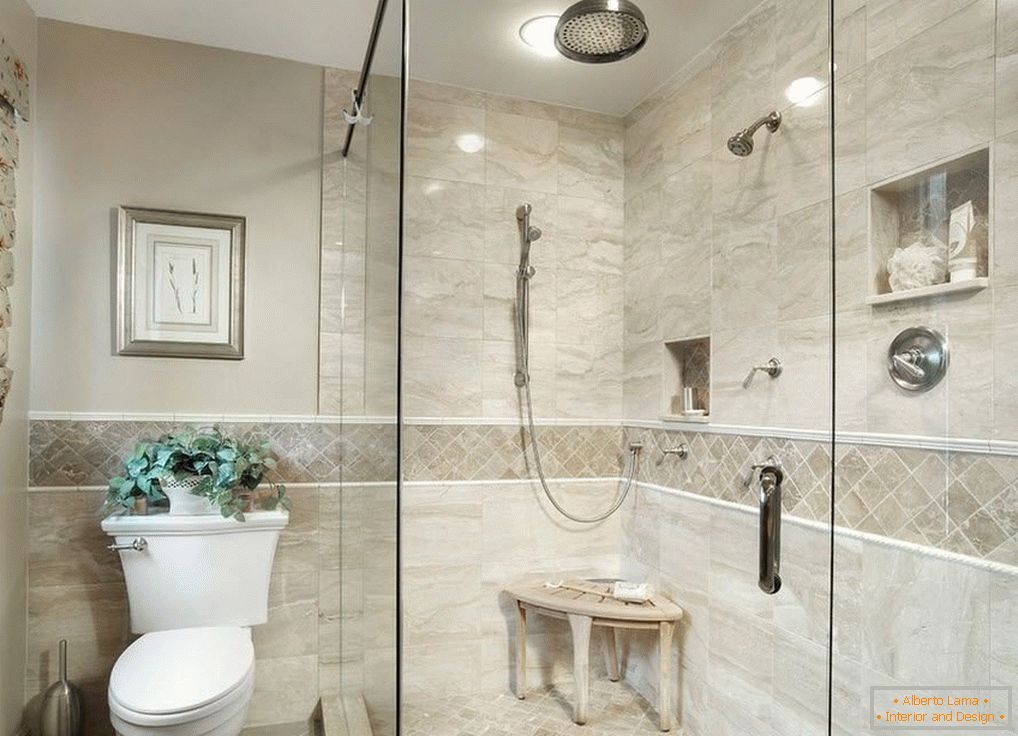 Diseño de baño con cabina de ducha